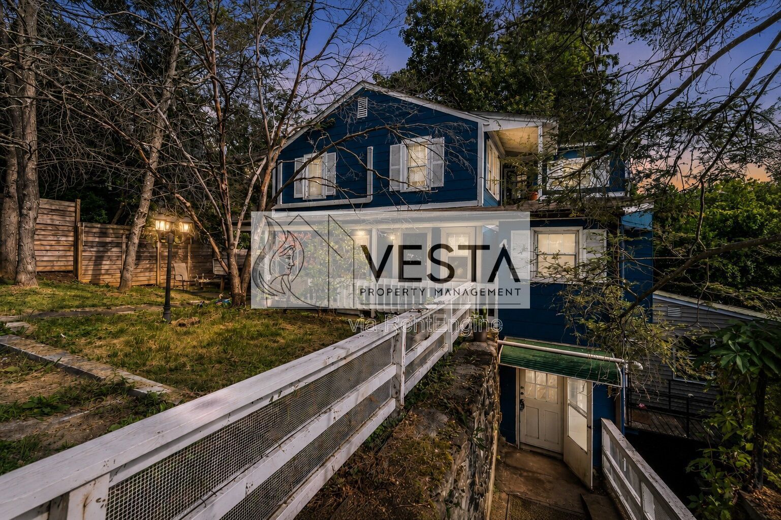 Studio Apartment - Walkable to Downtown and all of Merrimon property image