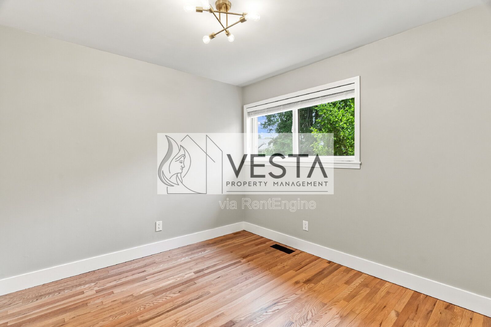 3BR/2BA Home with Bonus Room near Downtown Brevard property image