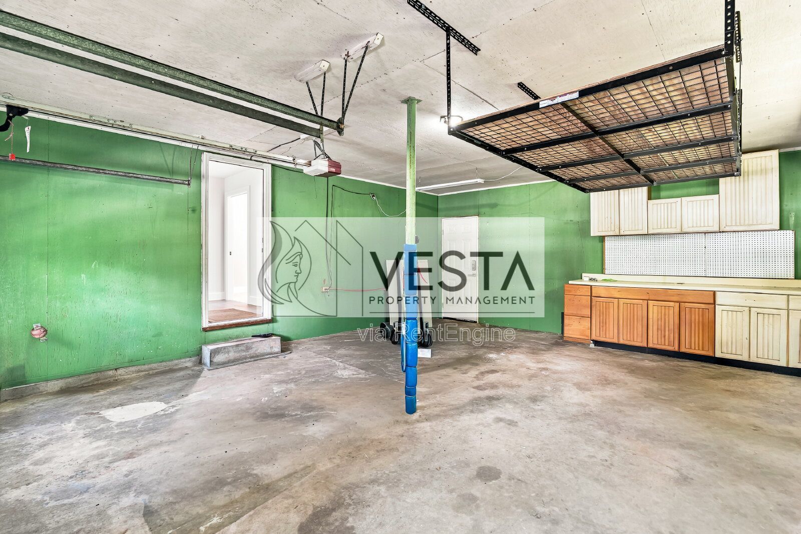 3BR/2BA Home with Bonus Room near Downtown Brevard property image
