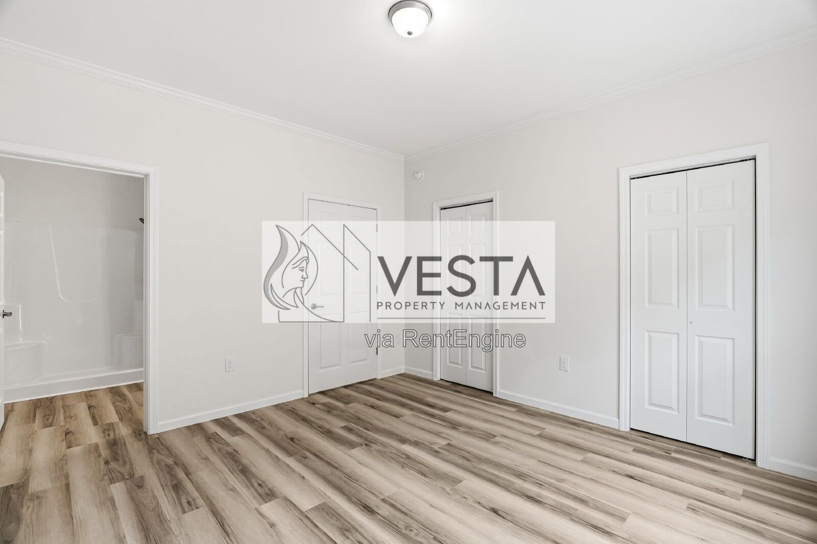 Brand New 2BR Duplex in West Asheville – Modern Design & Large Yard property image