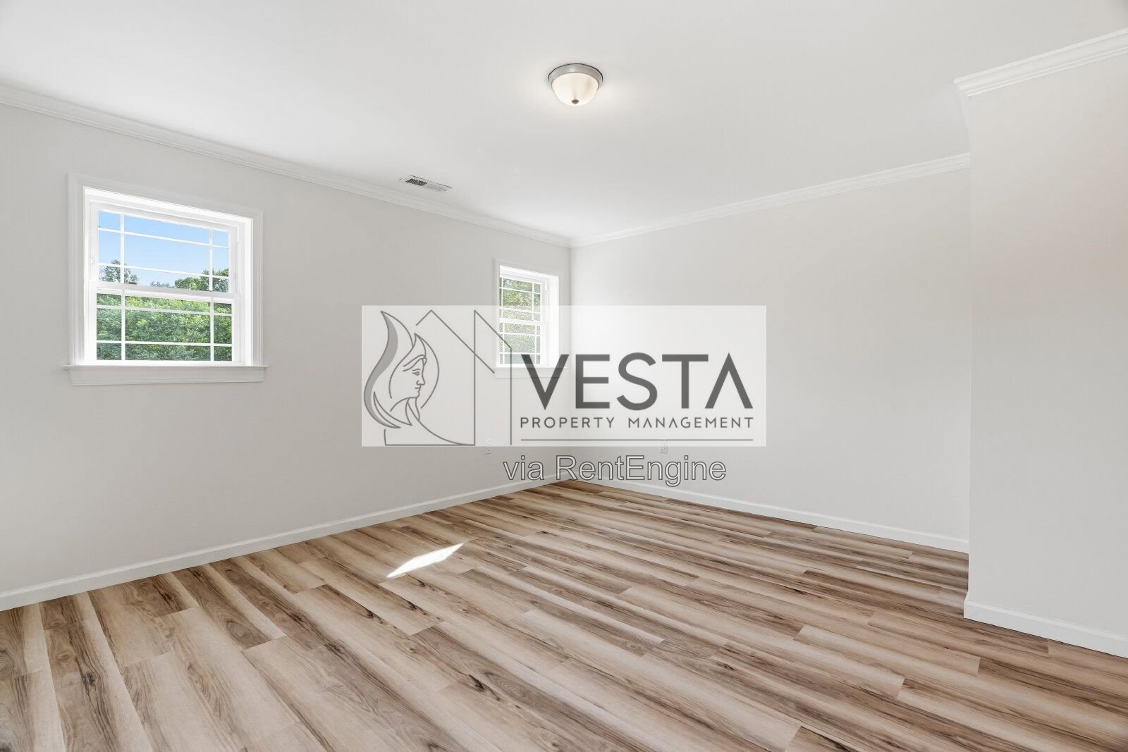 Brand New 2BR Duplex in West Asheville – Modern Design & Large Yard property image