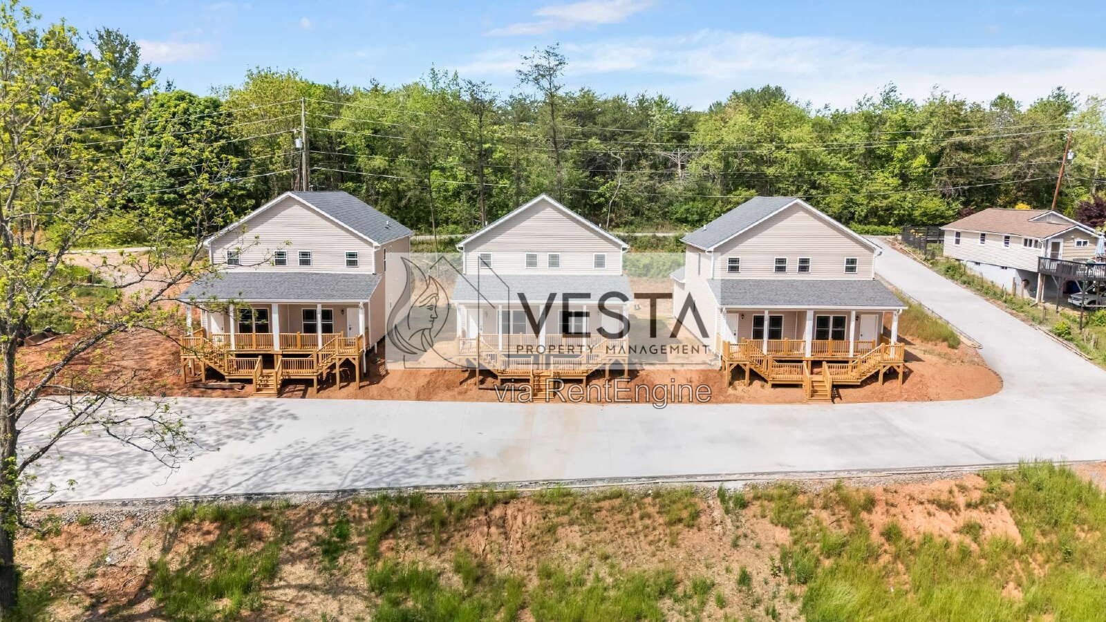Brand New 2BR Duplex in West Asheville – Modern Design & Large Yard property image