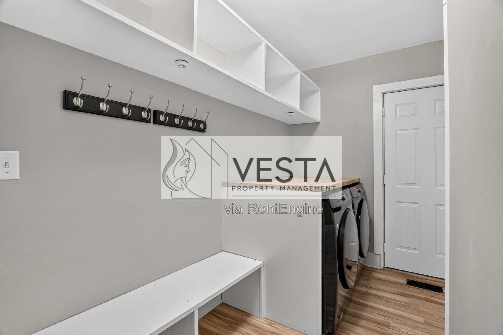 Charming 2BR/2BA Oakley Home with Heated Garage & Deck property image