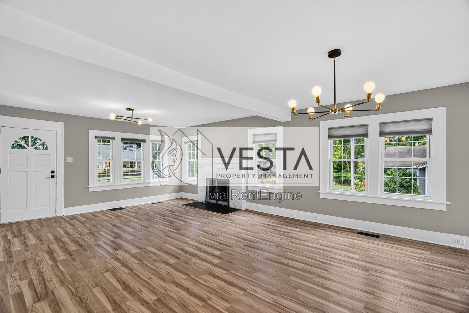 Charming 2BR/2BA Oakley Home with Heated Garage & Deck property image