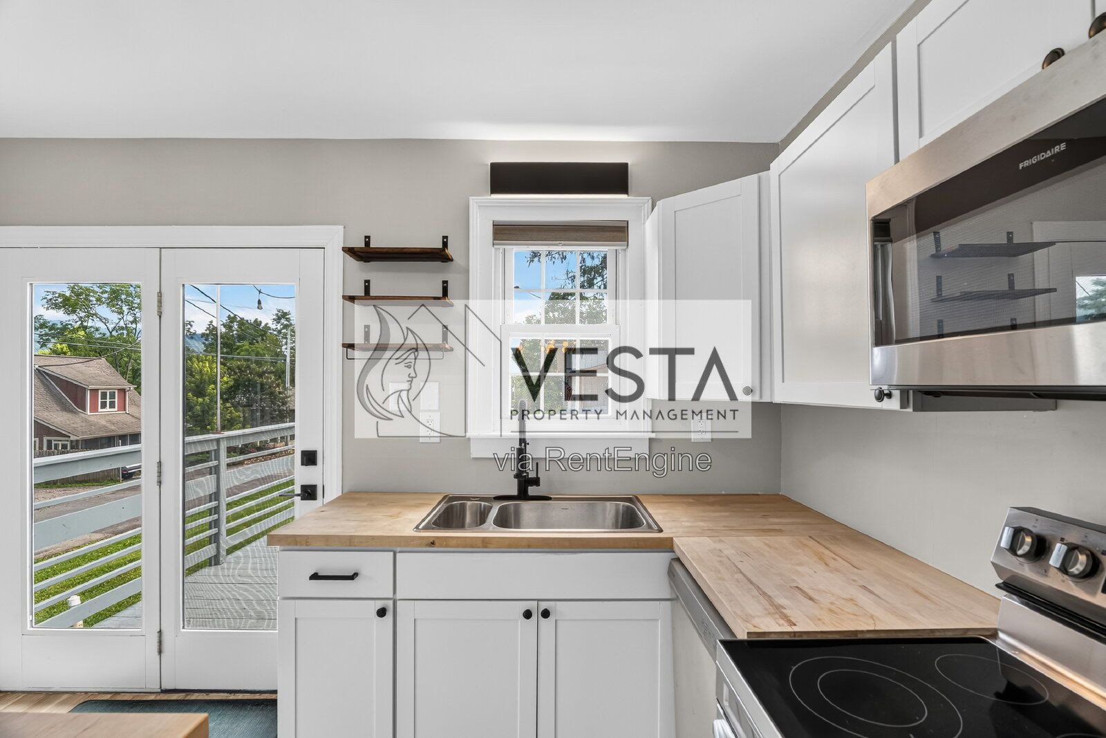 Charming 2BR/2BA Oakley Home with Heated Garage & Deck property image