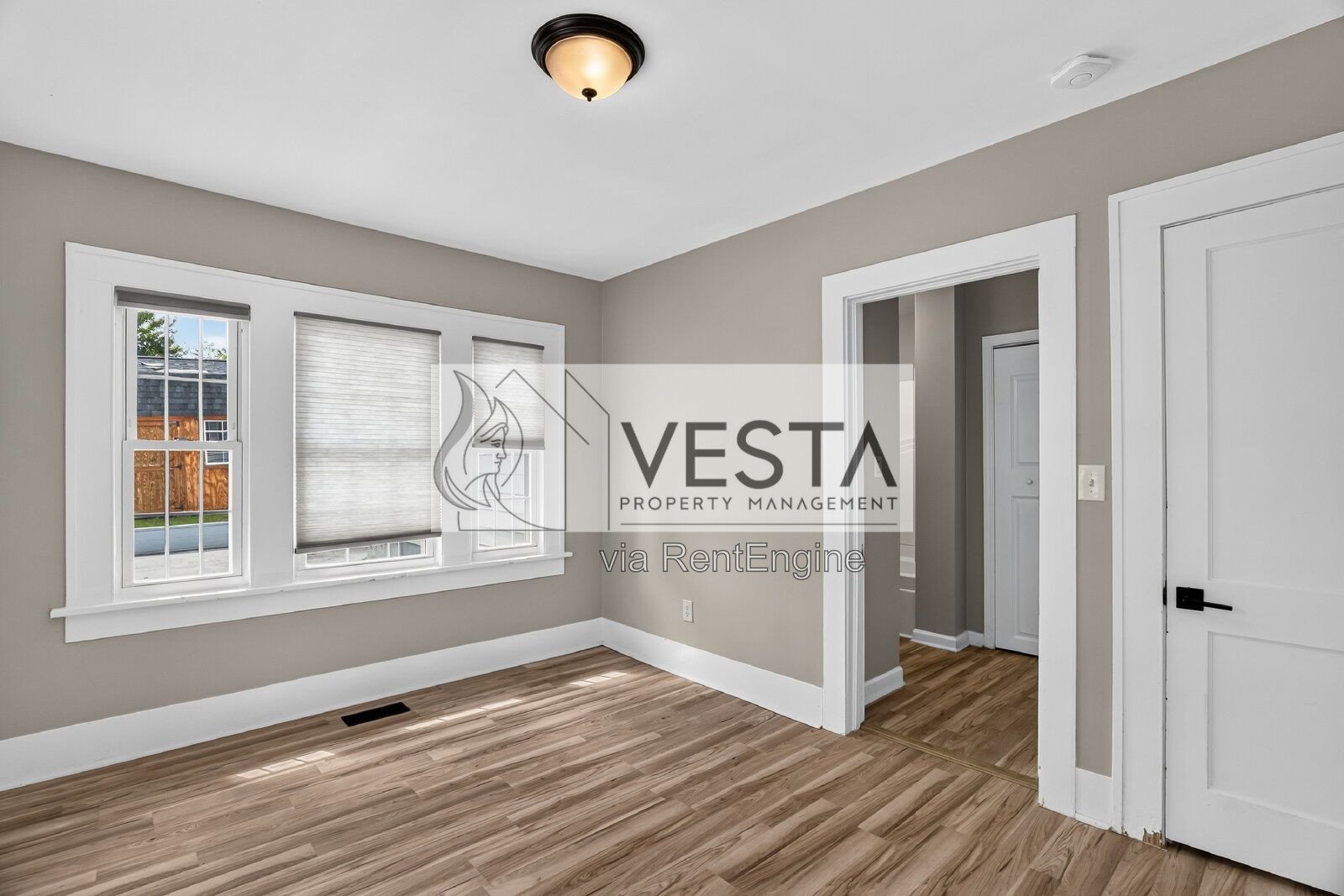 Charming 2BR/2BA Oakley Home with Heated Garage & Deck property image