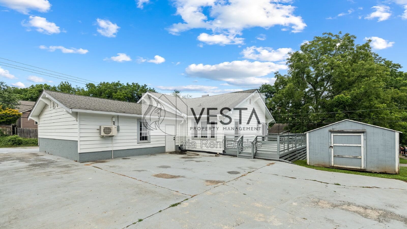 Charming 2BR/2BA Oakley Home with Heated Garage & Deck property image