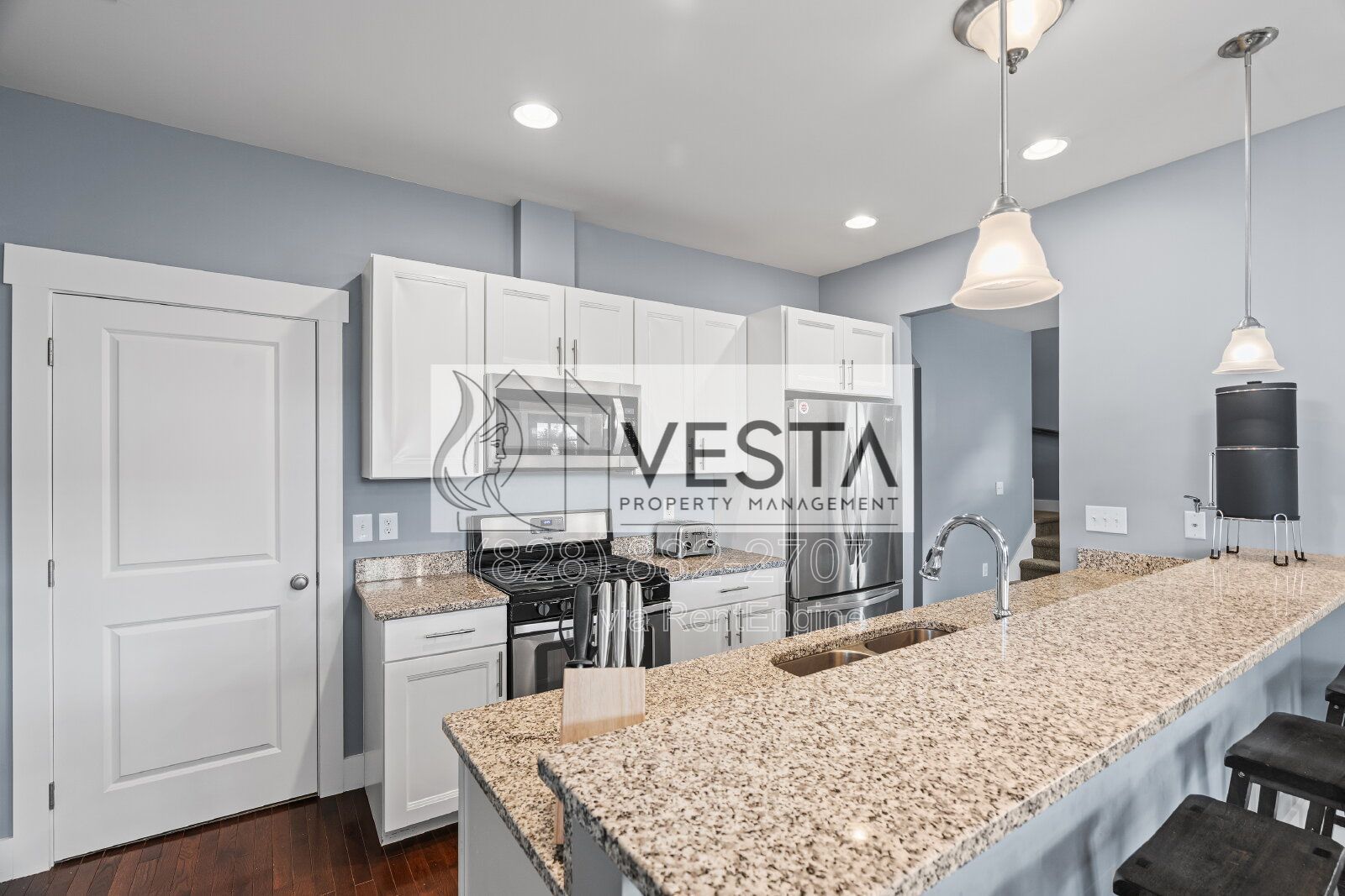 Modern 3-Bed Arden Home with Bonus Room | 15 mins to Downtown | 1,501 Sq Ft property image