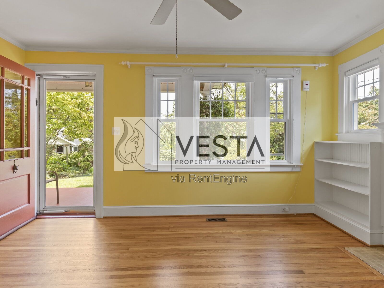 Charming 2-Bed Oasis in Asheville - Perfect Blend of Comfort and Convenience! property image