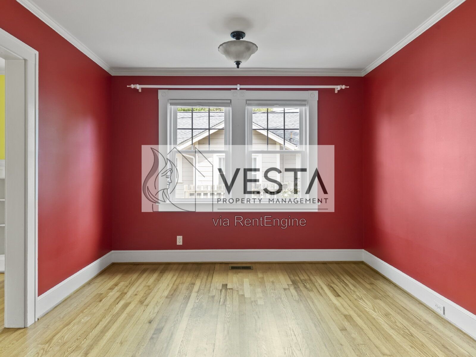 Charming 2-Bed Oasis in Asheville - Perfect Blend of Comfort and Convenience! property image