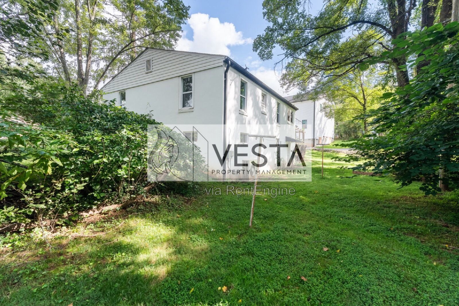 Charming 3-Bedroom with 2-Car Garage! Candler! property image