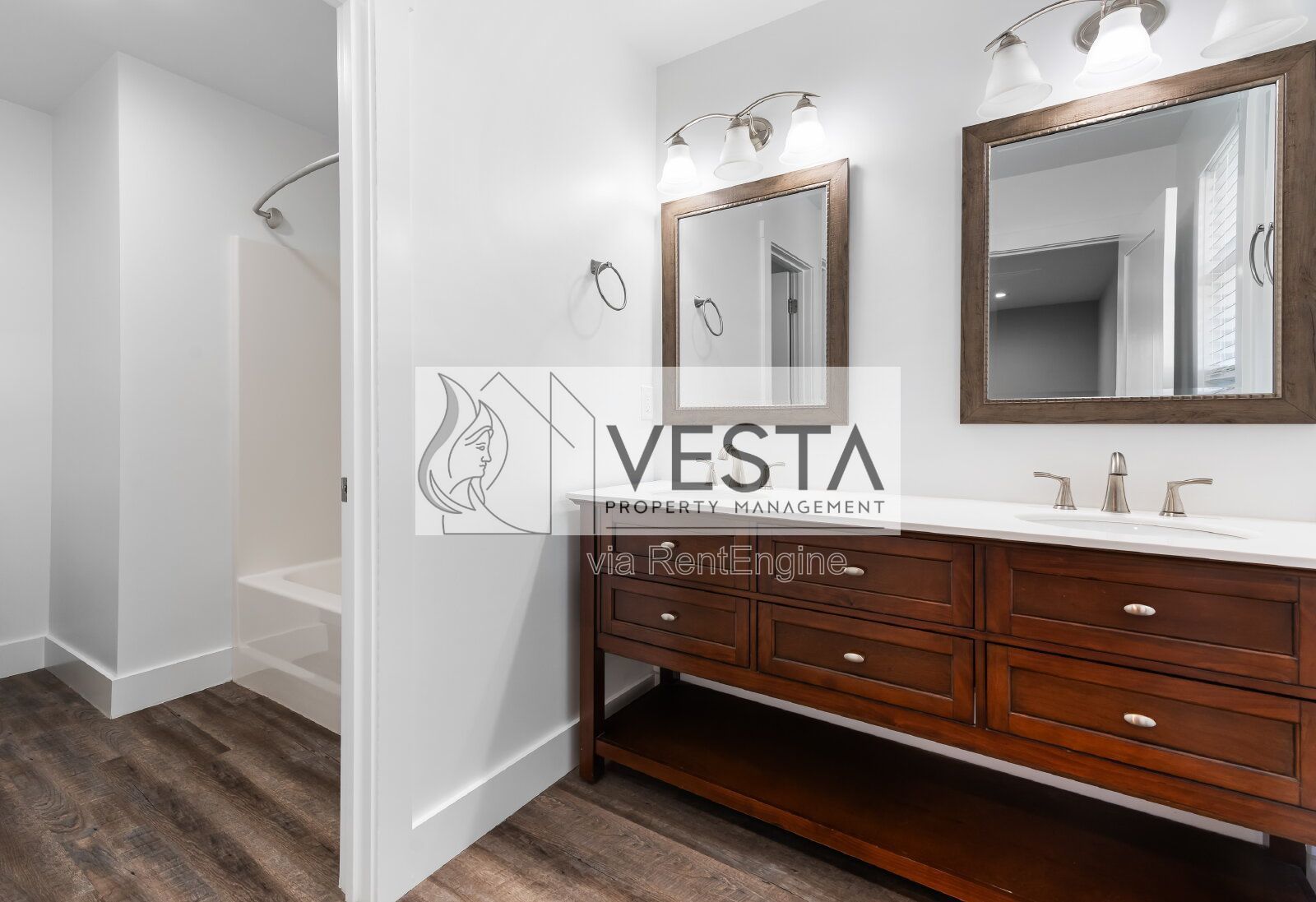 Charming 3-Bed Retreat in Swannanoa | Private Baths for Every Bedroom property image