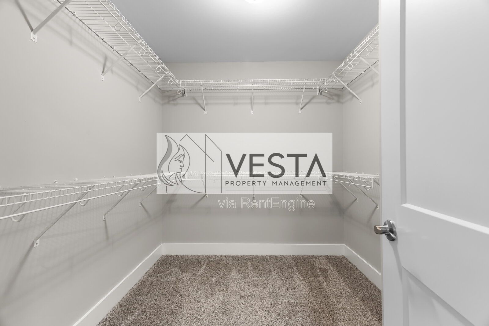 Charming 3-Bed Retreat in Swannanoa | Private Baths for Every Bedroom property image