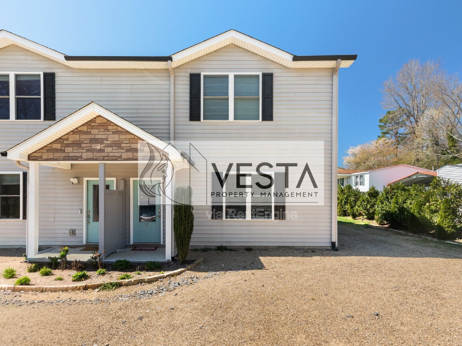 Charming 3-Bed Retreat in Swannanoa | Private Baths for Every Bedroom property image