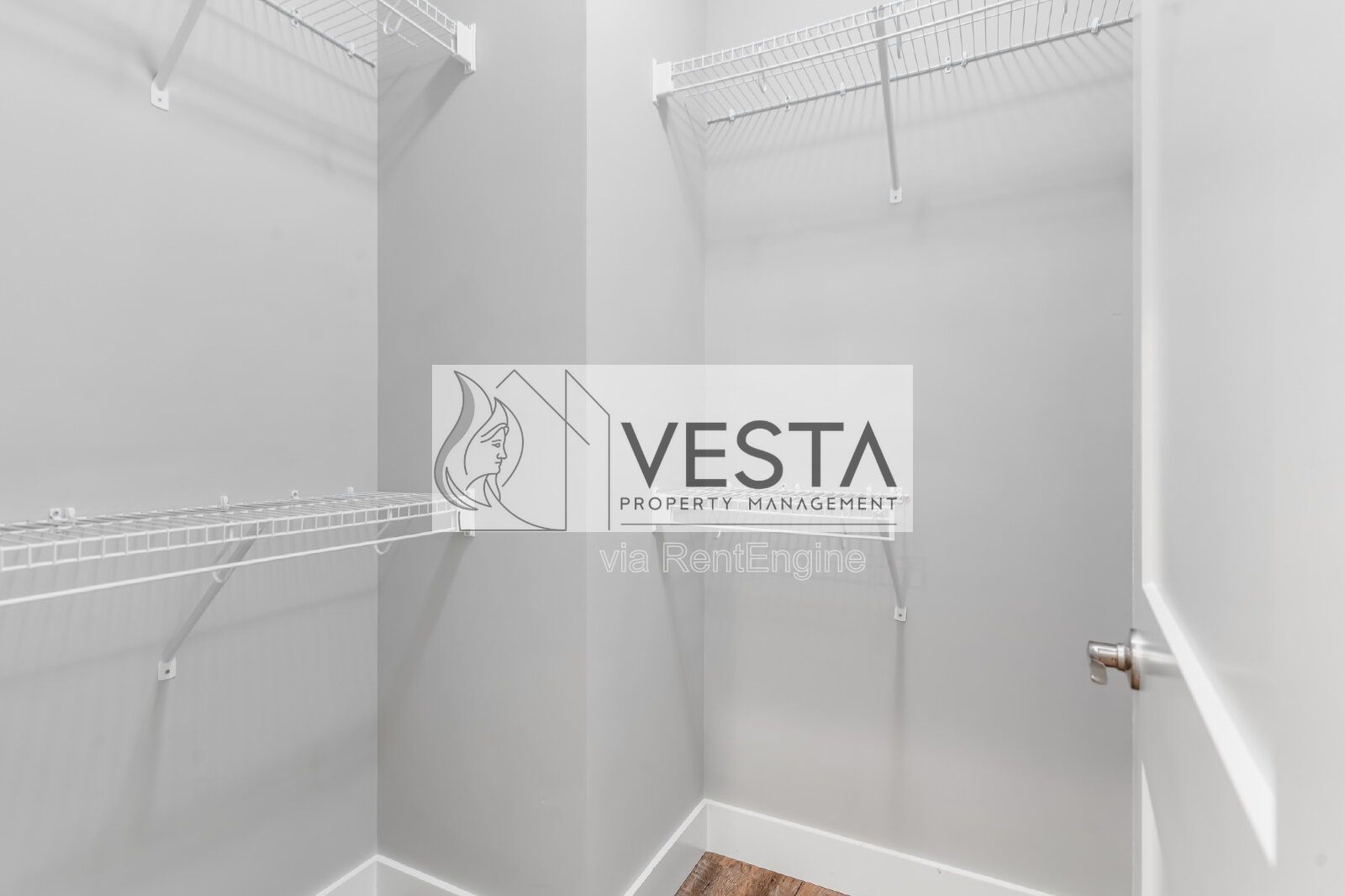 Charming 3-Bed Retreat in Swannanoa | Private Baths for Every Bedroom property image