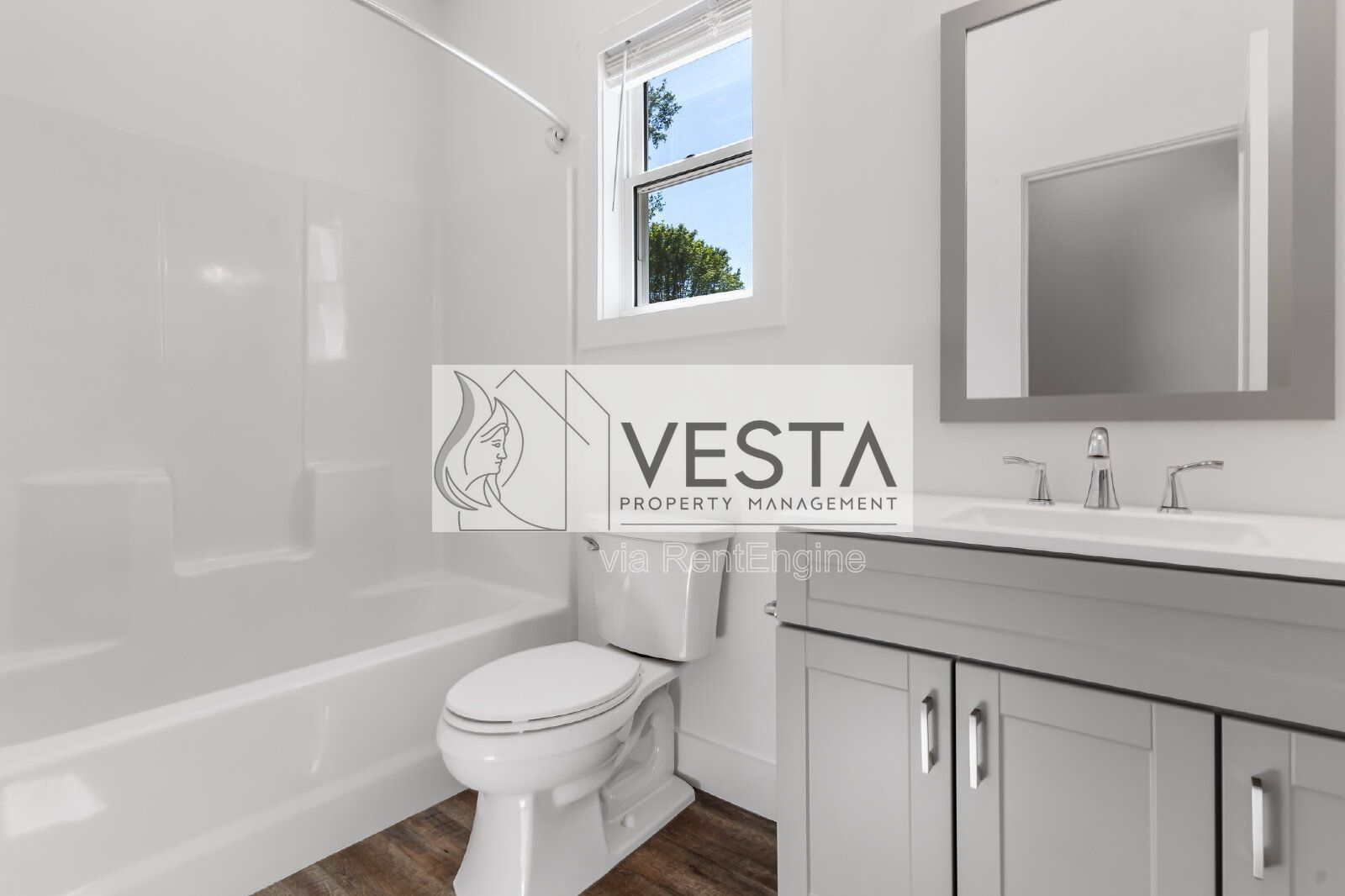 Charming 3-Bed Retreat in Swannanoa | Private Baths for Every Bedroom property image