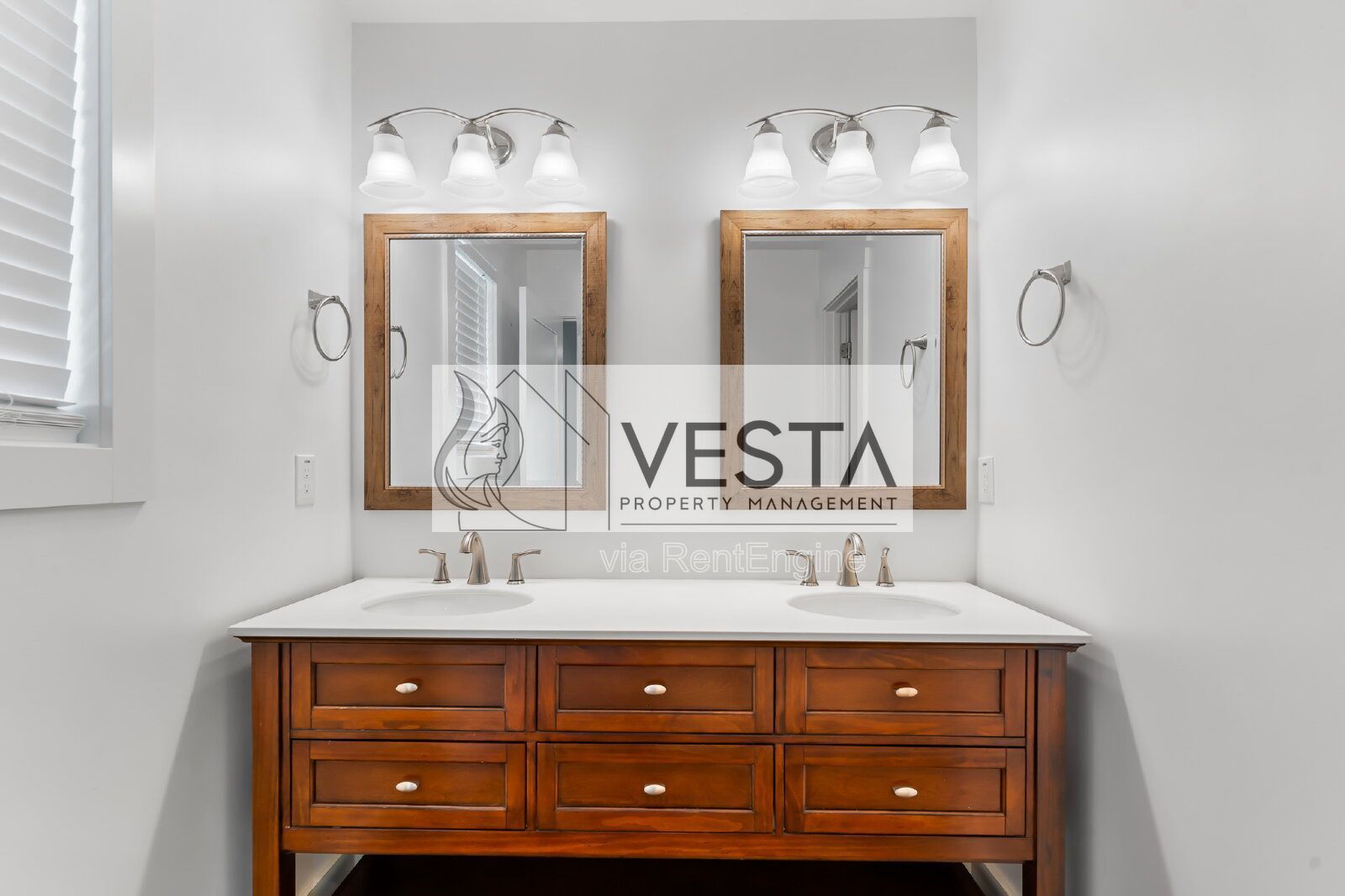 Charming 3-Bed Retreat in Swannanoa | Private Baths for Every Bedroom property image