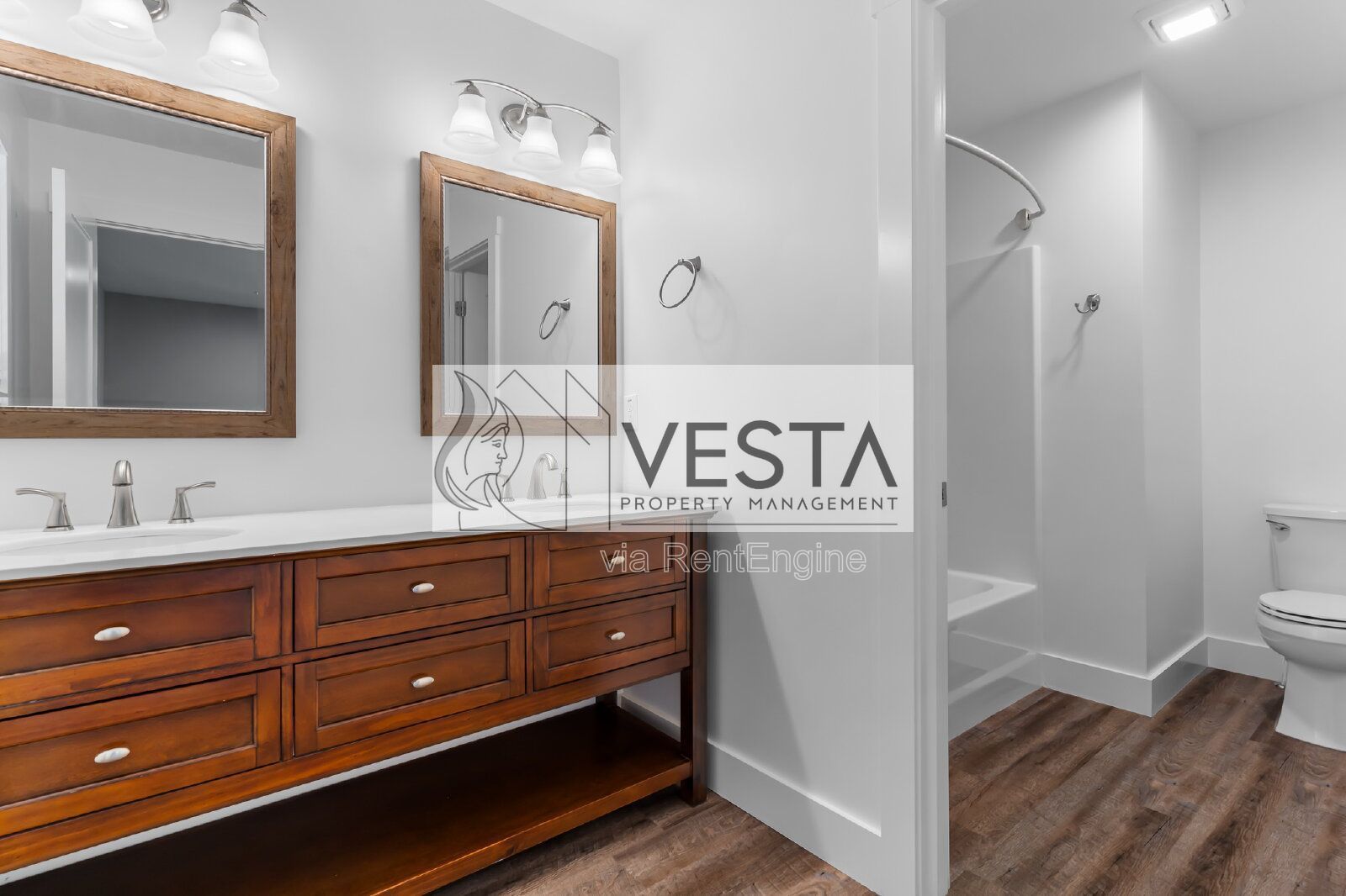 Charming 3-Bed Retreat in Swannanoa | Private Baths for Every Bedroom property image