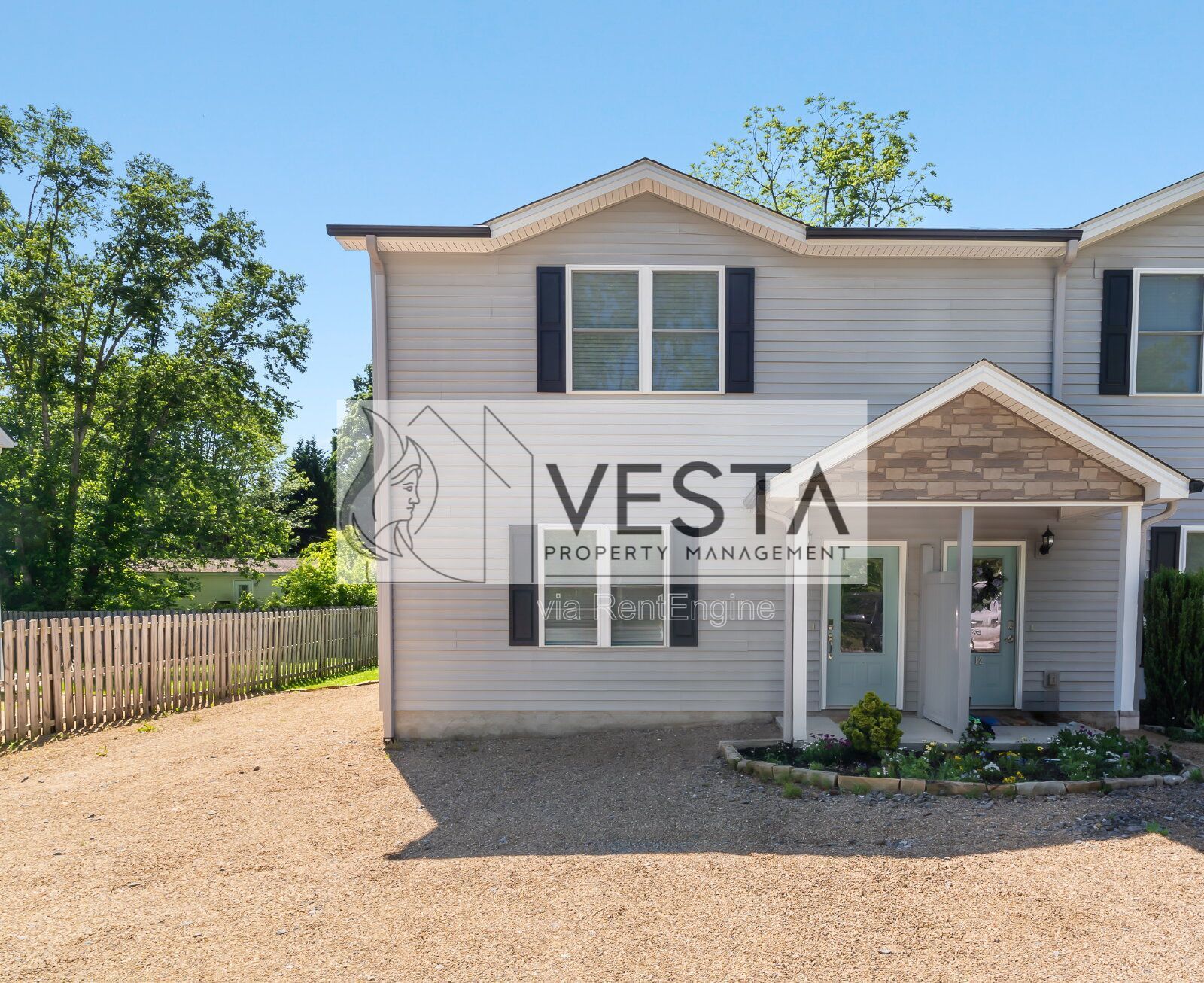 Charming 3-Bed Retreat in Swannanoa | Private Baths for Every Bedroom property image