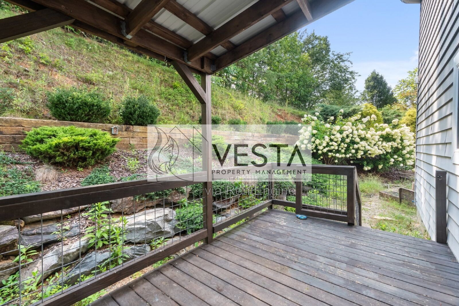Embrace Comfort and Space: 4-Bedroom Haven at 21 Moss Pink Place, Asheville! property image