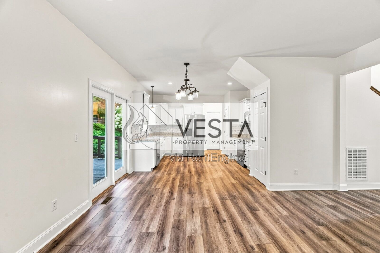 Embrace Comfort and Space: 4-Bedroom Haven at 21 Moss Pink Place, Asheville! property image