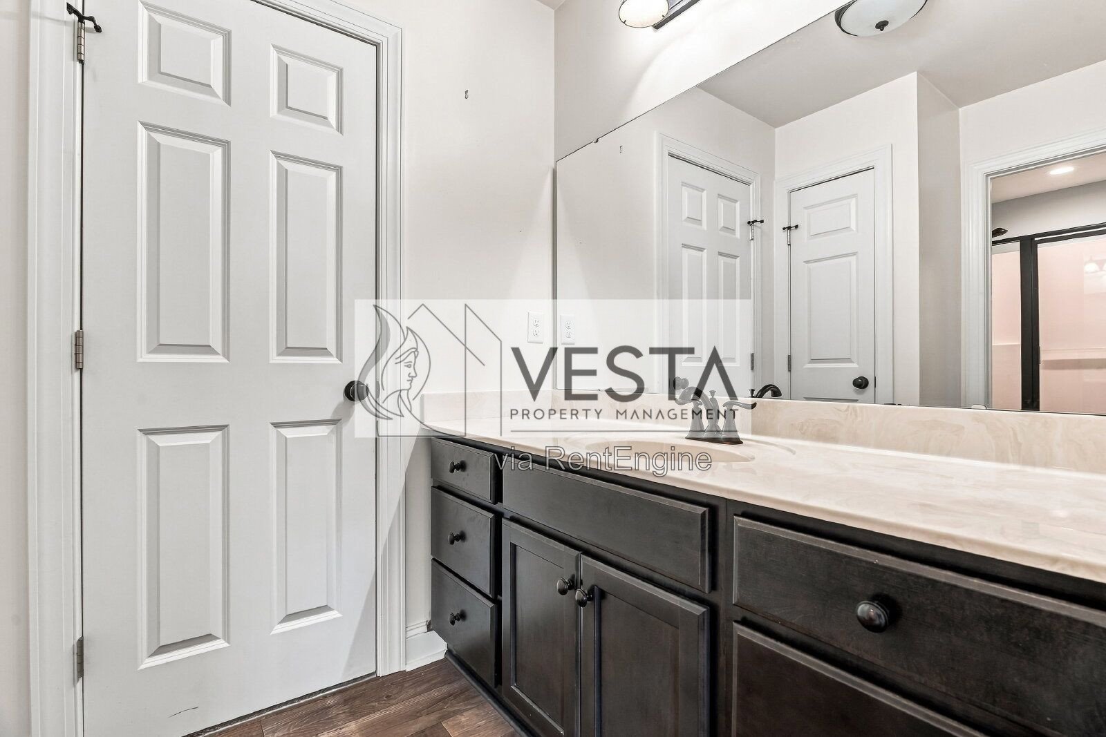 Embrace Comfort and Space: 4-Bedroom Haven at 21 Moss Pink Place, Asheville! property image