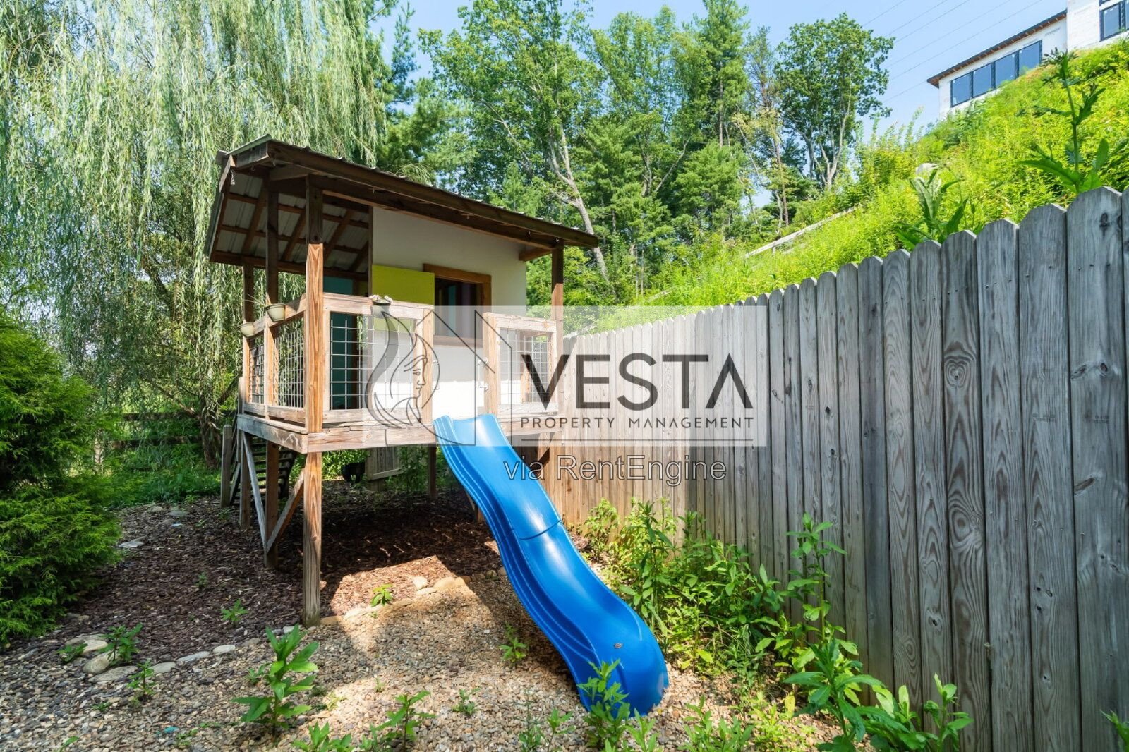 Embrace Comfort and Space: 4-Bedroom Haven at 21 Moss Pink Place, Asheville! property image