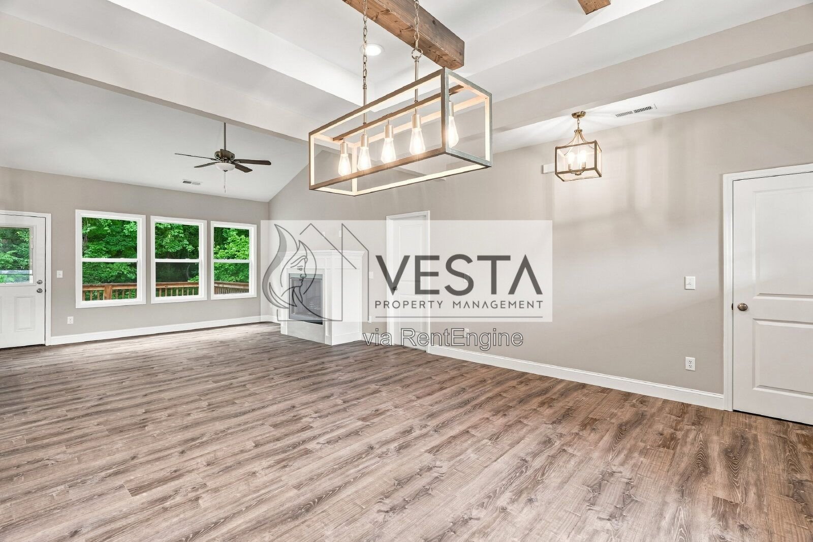 Charming 3-Bedroom Home in Asheville with 2 Full Baths and Spacious 2028 Sq Ft Layout! property image