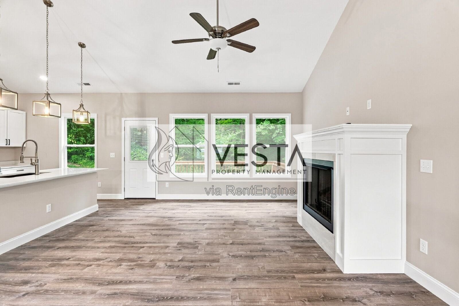 Charming 3-Bedroom Home in Asheville with 2 Full Baths and Spacious 2028 Sq Ft Layout! property image