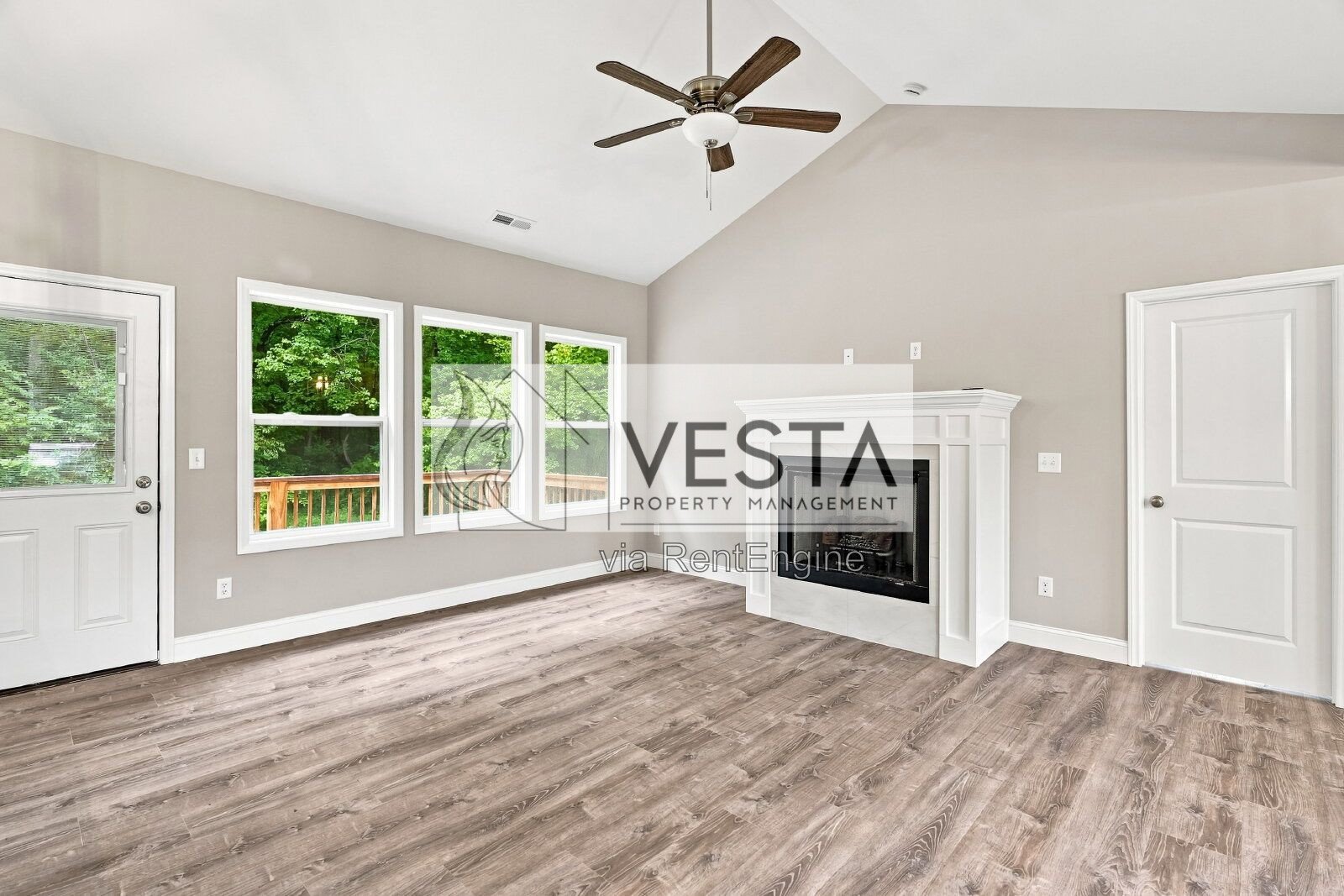 Charming 3-Bedroom Home in Asheville with 2 Full Baths and Spacious 2028 Sq Ft Layout! property image