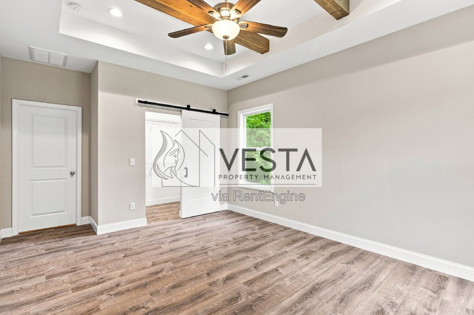 Charming 3-Bedroom Home in Asheville with 2 Full Baths and Spacious 2028 Sq Ft Layout! property image
