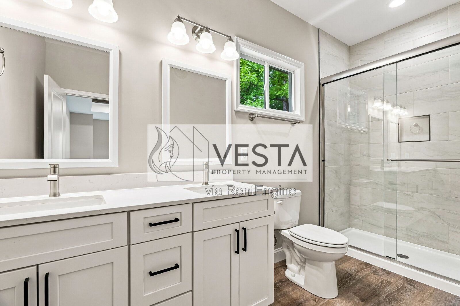 Charming 3-Bedroom Home in Asheville with 2 Full Baths and Spacious 2028 Sq Ft Layout! property image