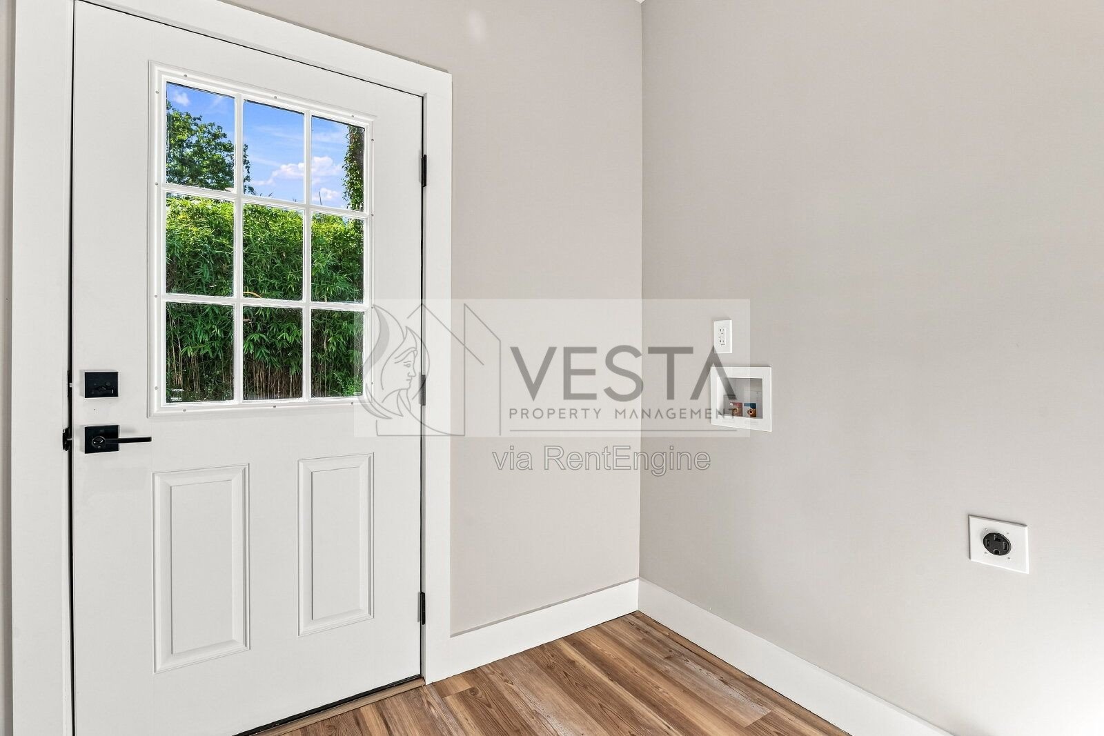 Modern 3BR/2.5BA Home in West Asheville - close to everything property image