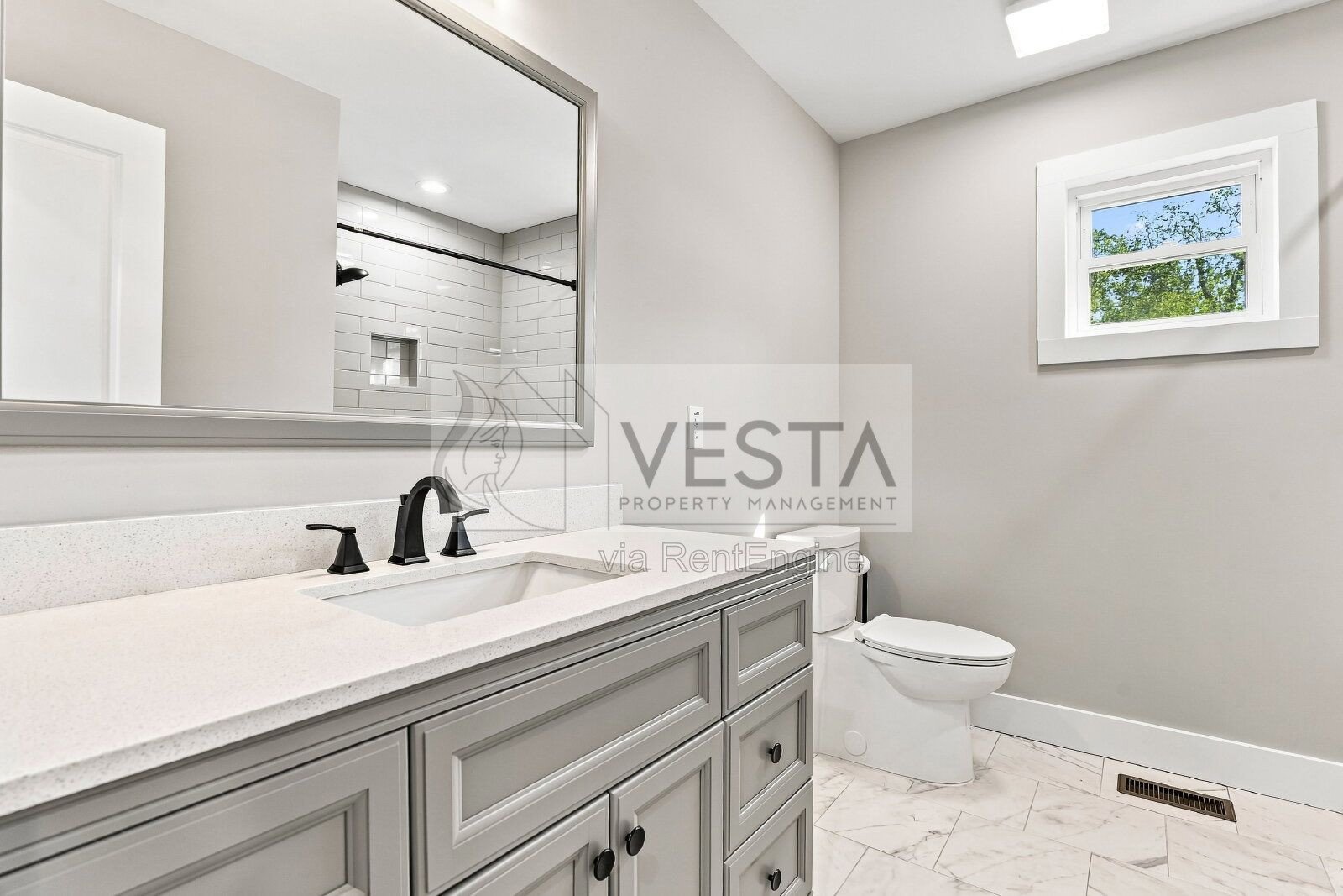 Modern 3BR/2.5BA Home in West Asheville - close to everything property image