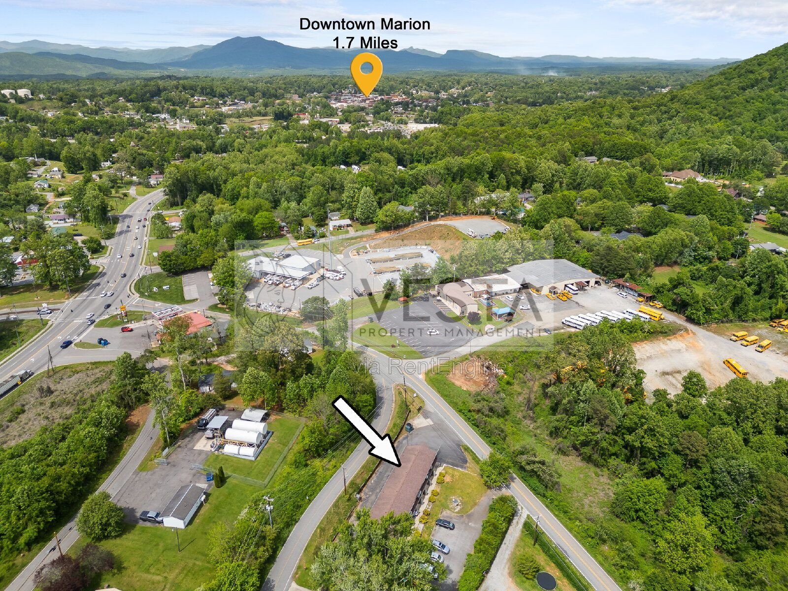 Renovated 2BR Townhome Apartment in Marion | Walk to Downtown | Heat Pump & A/C property image