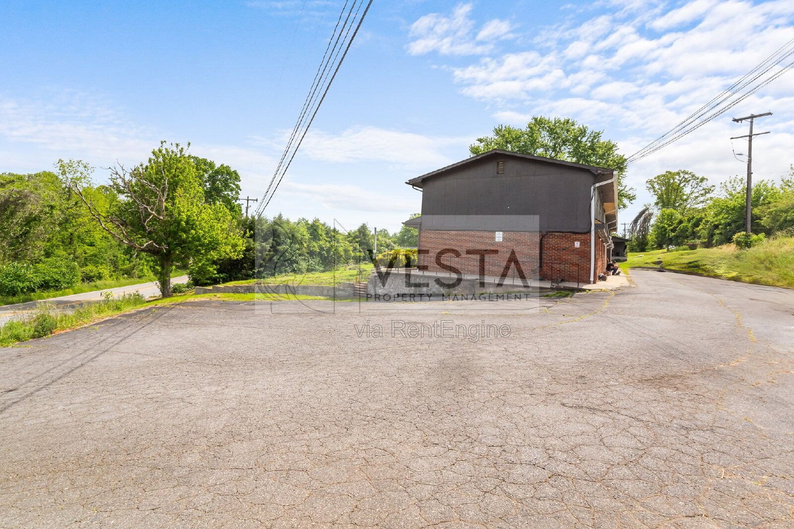 Renovated 2BR Townhome Apartment in Marion | Walk to Downtown | Heat Pump & A/C property image