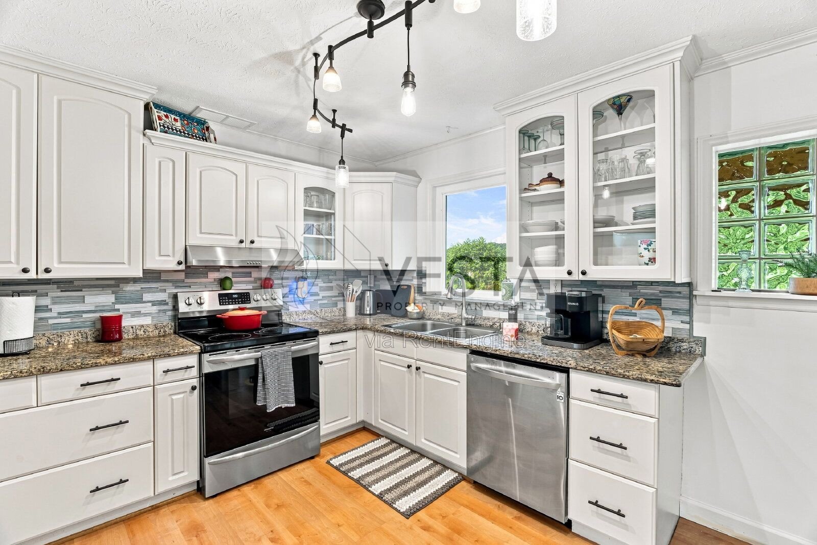 Furnished 3BR/3BA Mountain Home in Canton - Bethel Community property image