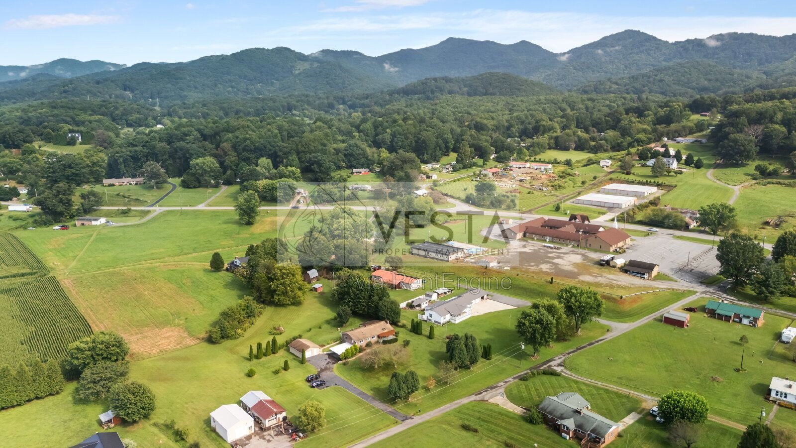 Furnished 3BR/3BA Mountain Home in Canton - Bethel Community property image