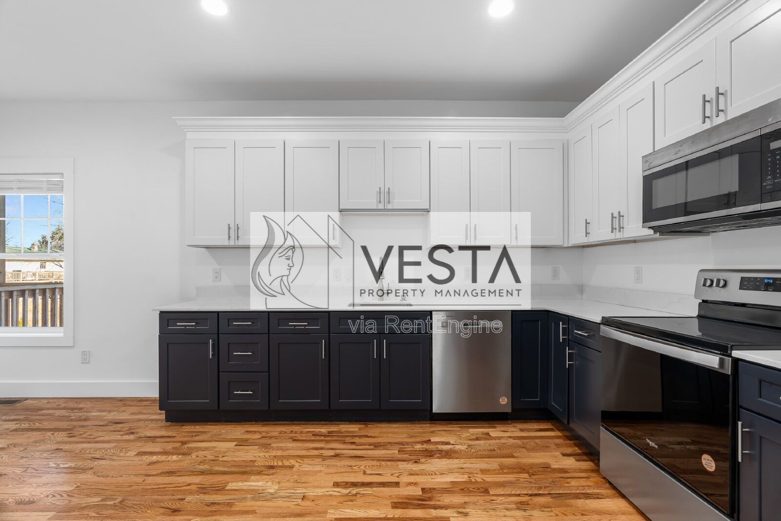 Brand New Luxury 2-Bedroom in West Asheville | 10ft Ceilings property image