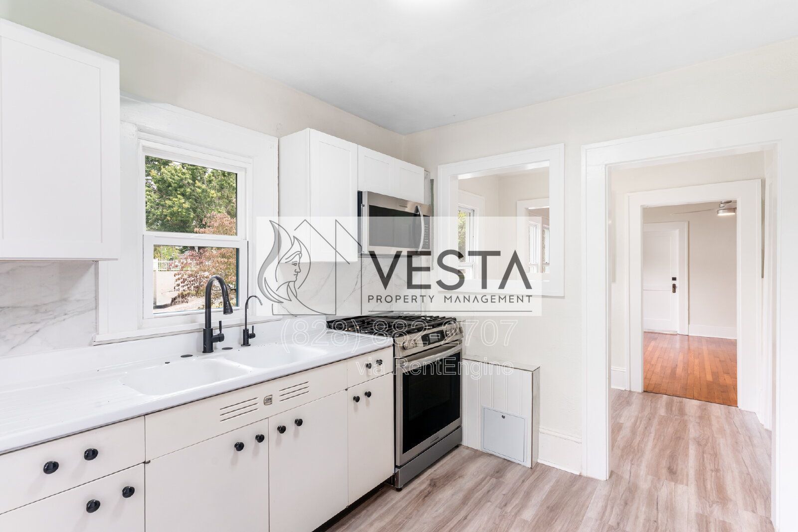 Spacious 3BR West Asheville – Garage + All Utilities Included property image