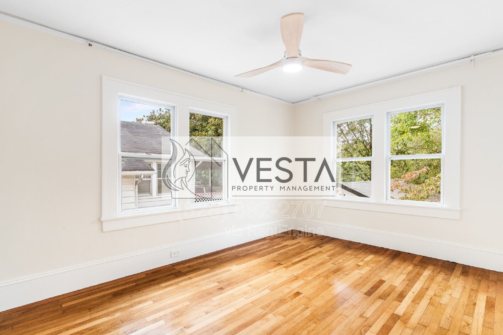 Spacious 3BR West Asheville – Garage + All Utilities Included property image