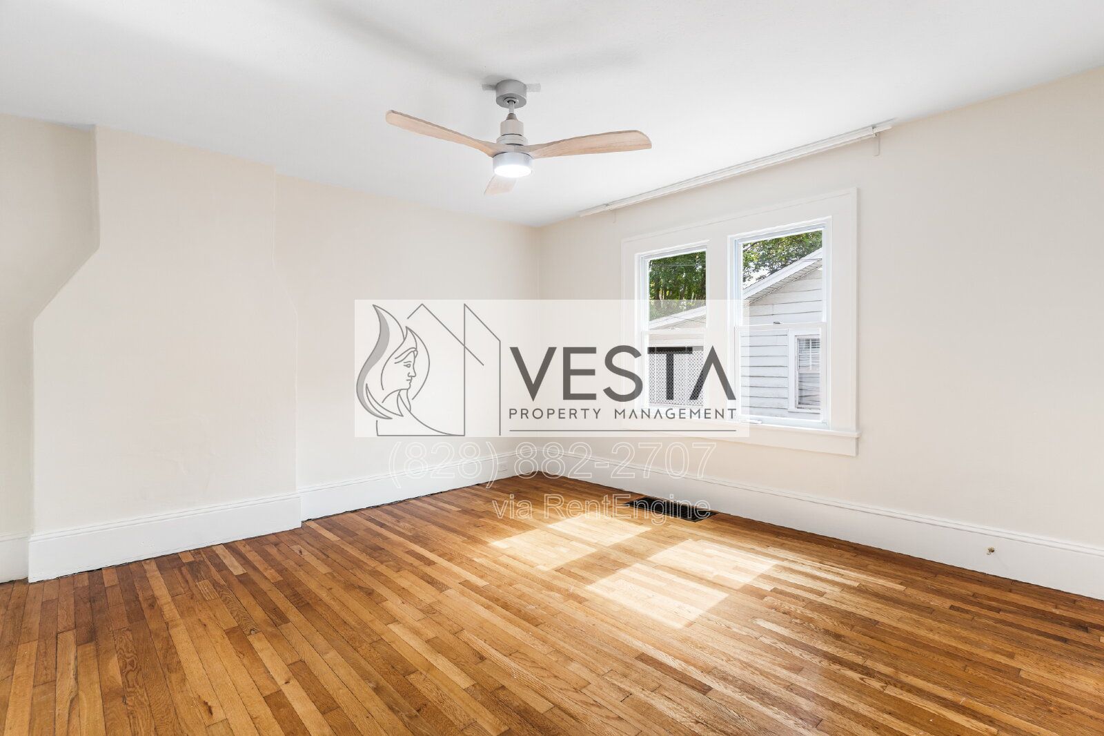 Spacious 3BR West Asheville – Garage + All Utilities Included property image