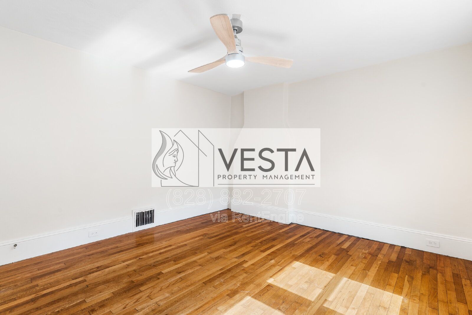 Spacious 3BR West Asheville – Garage + All Utilities Included property image
