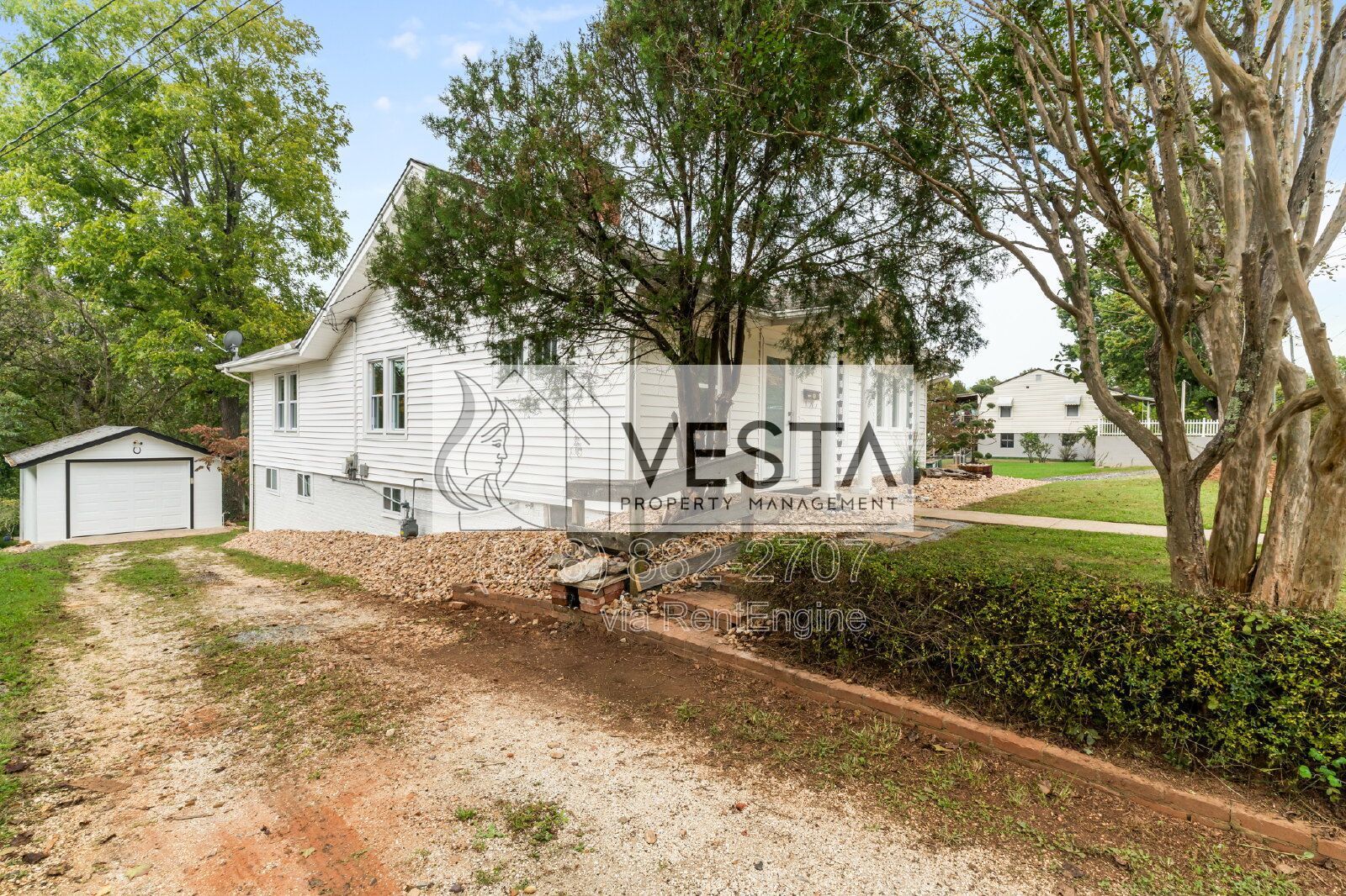 Spacious 3BR West Asheville – Garage + All Utilities Included property image