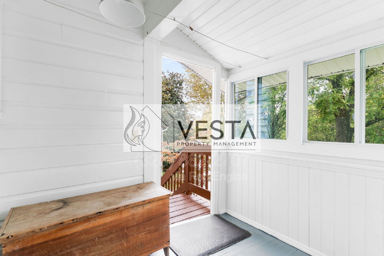 Spacious 3BR West Asheville – Garage + All Utilities Included property image