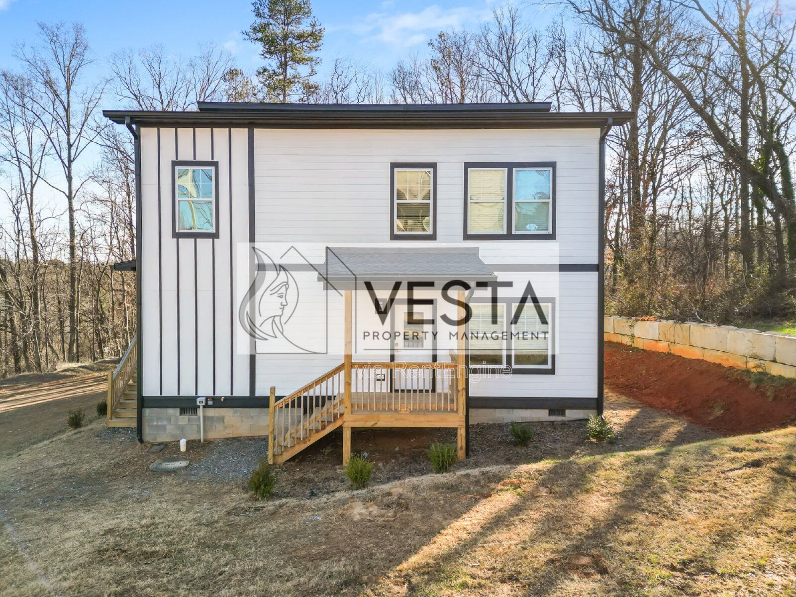 Brand New Luxury 2-Bedroom in West Asheville | 10ft Ceilings property image