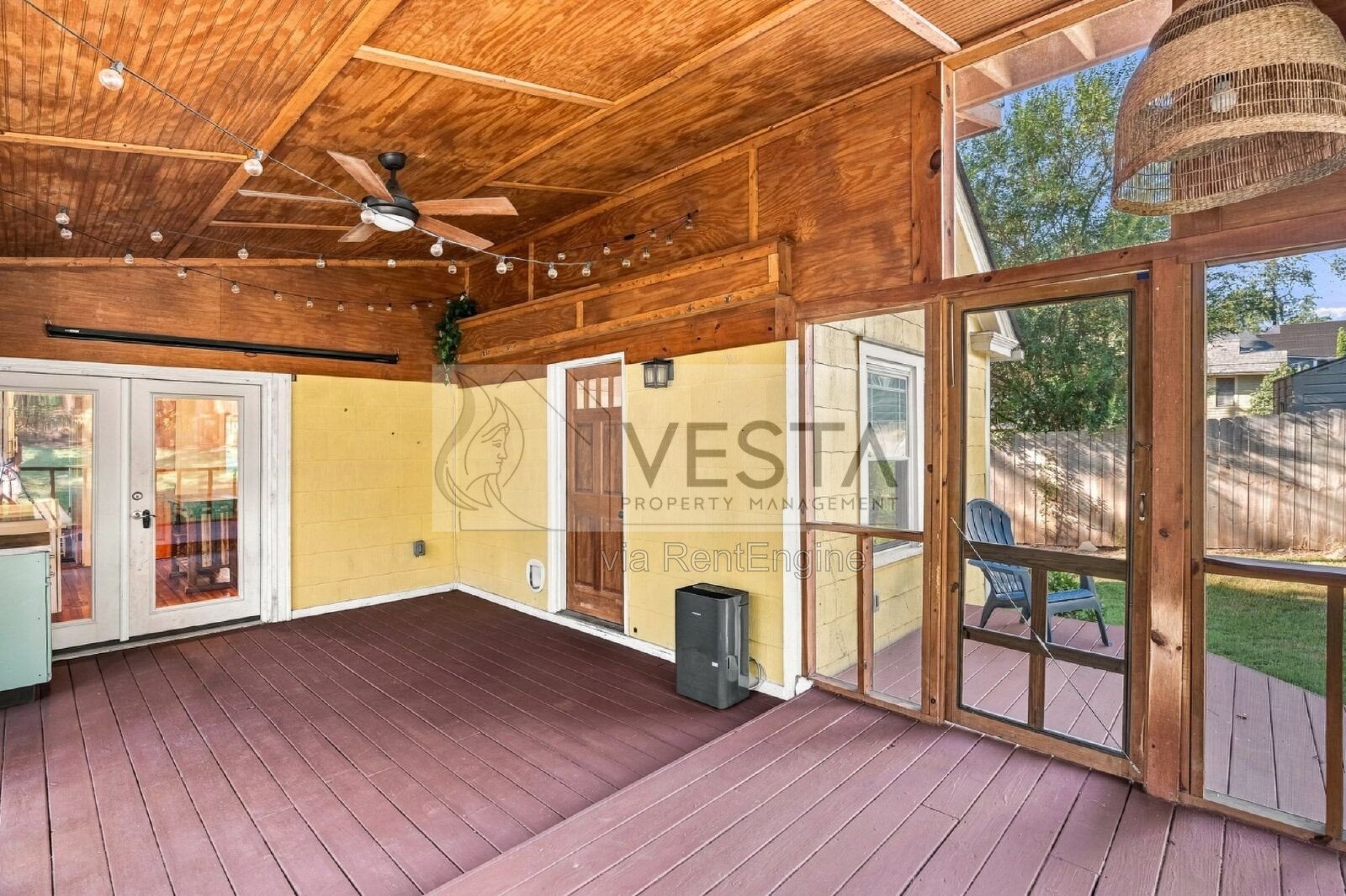 Charming 3BR/1.5BA Downtown Asheville Home with Fenced Yard & Screened Porch property image