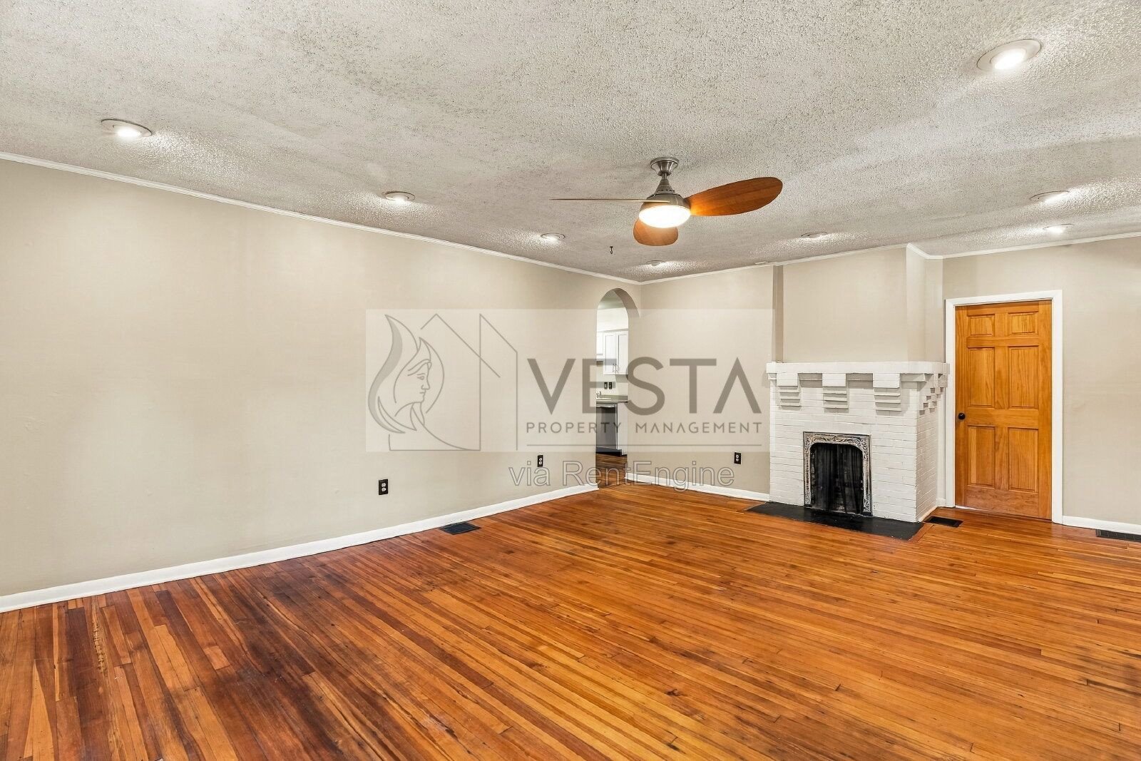 Charming 3BR/1.5BA Downtown Asheville Home with Fenced Yard & Screened Porch property image