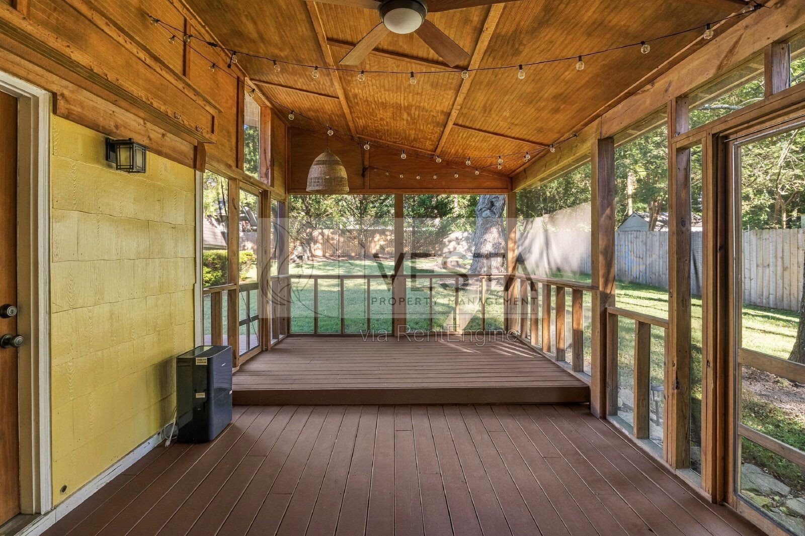 Charming 3BR/1.5BA Downtown Asheville Home with Fenced Yard & Screened Porch property image
