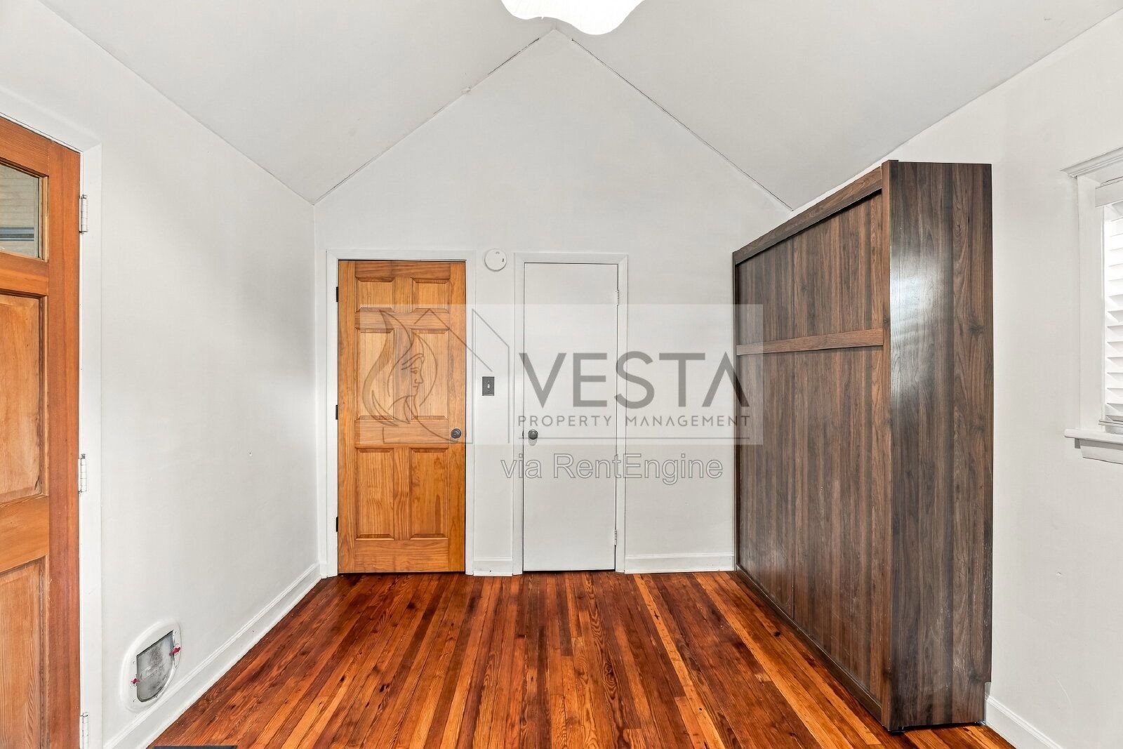 Charming 3BR/1.5BA Downtown Asheville Home with Fenced Yard & Screened Porch property image